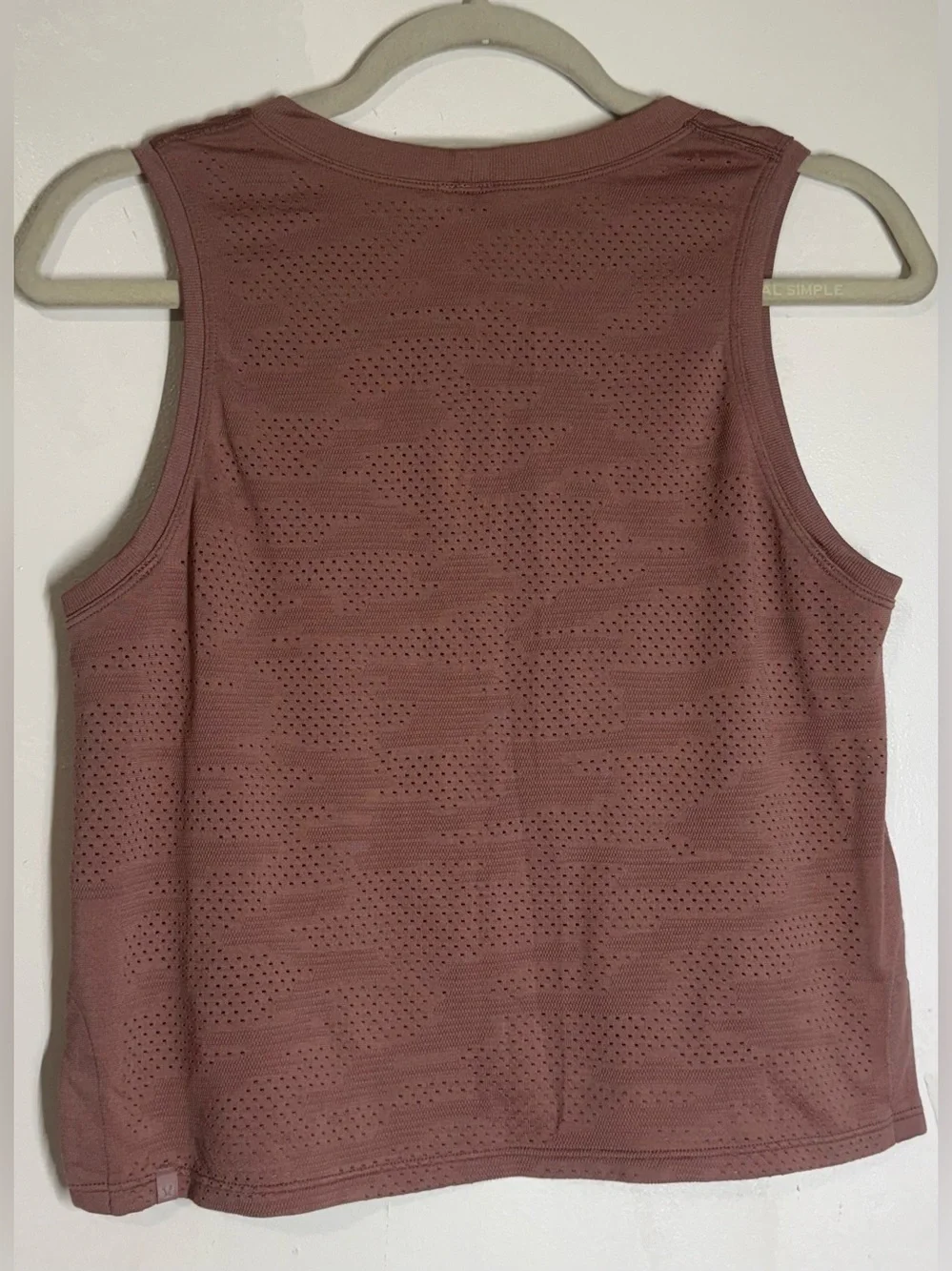 Lululemon Train to Be Tank *Camo Dot Camo Spiced Chai - Picture 5 of 6